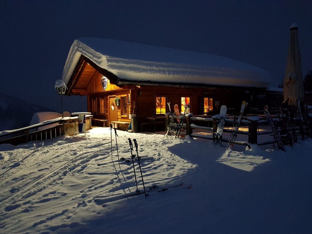 Weißspitz Hütte Winternacht